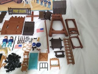 Playmobil 3773 Oeste - Fuerte Bravo (incompleto)