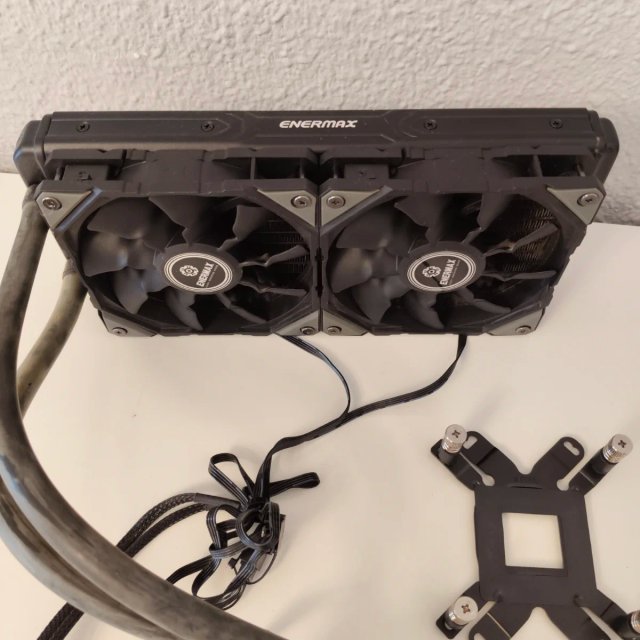 Refrigeración Líquida Enermax