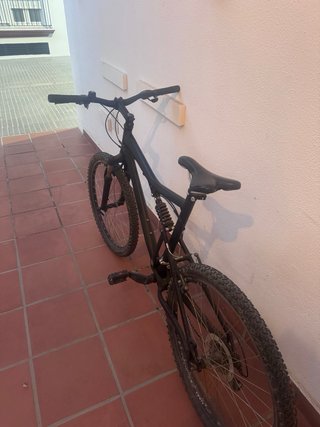 Bicicleta de Montaña Negra