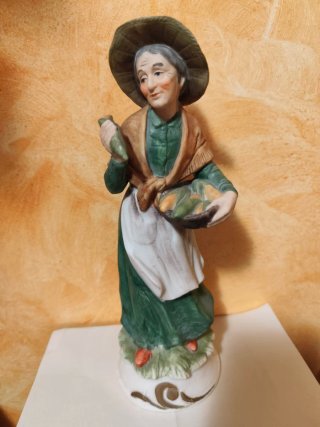 Lote 4 figuras porcelana biscuit vintage