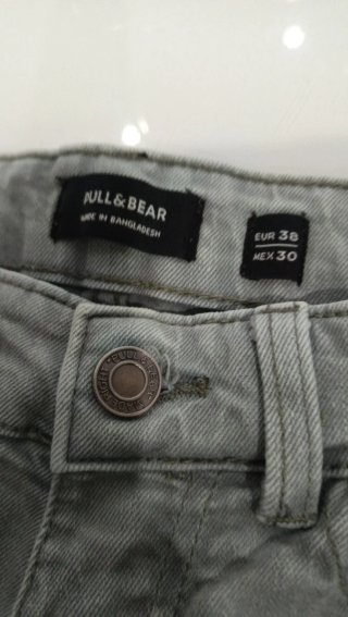 Pantalón corto Pull&Bear verde