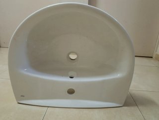 Lavabo y pedestal de cerámica blanco