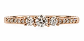Anillo oro rosa con diamantes