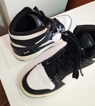 Botín Puma Negro y Blanco 41