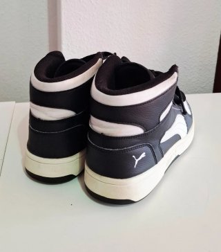 Botín Puma Negro y Blanco 41