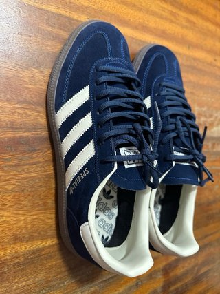 Adidas Spezial Azul Marino y Blanco