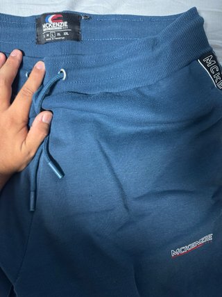 Conjunto deportivo McKenzie azul