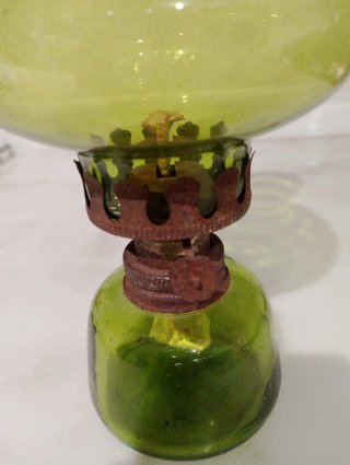 Quinqué antiguo verde