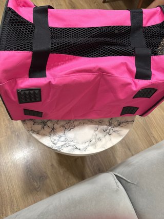 Transportín para perros rosa y negro