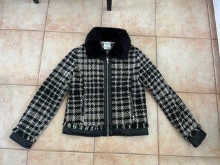 Chaqueta Mayoral cuadros negra y blanca