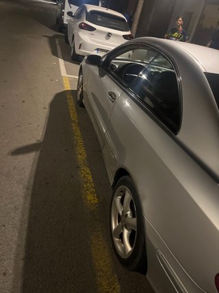 Mercedes-Benz  CLK 2003