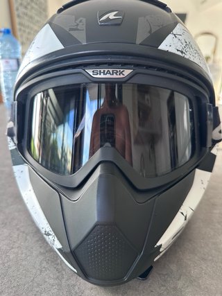 Casco Shark Vancore