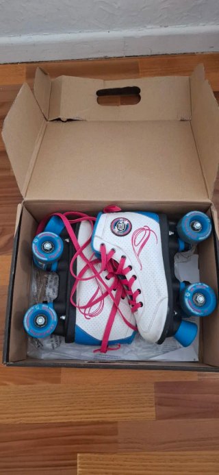 Patines niña talla 33