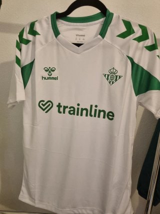 Camiseta Entrenamiento Betis Hummel Talla S