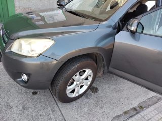 Toyota RAV4 2010