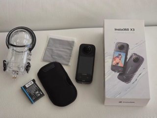 Insta360 X3 + Carcasa Buceo + 2 Baterías