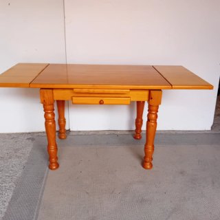 Mesa de cocina madera de pino