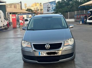 Volkswagen Touran 2008/ 7plaza