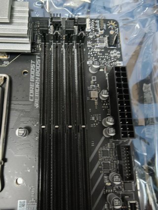 Placa Base MSI PRO Z790-A MAX WIFI