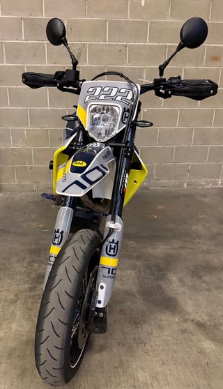 Husqvarna 701 Supermoto 2019