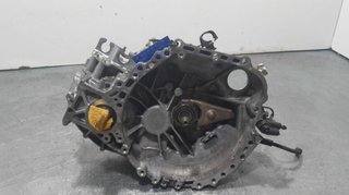 1128541 caja cambios toyota avensis berlina (t25)