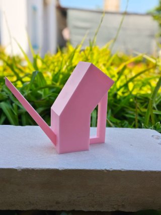 Regador Geométrico Rosa Minimalista