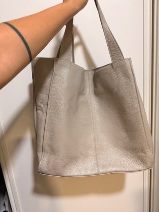 Bolso tote de piel grande gris
