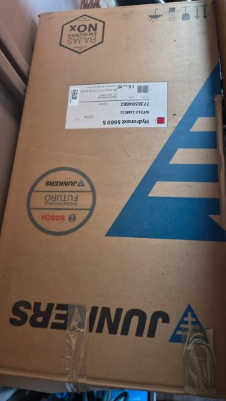 Calentador Junkers Hydronext 5600 S Gas butano Est
