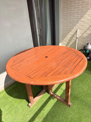 Mesa redonda de teca para exterior