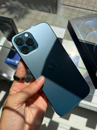 iPhone 12 Pro Max 256gb como nuevo