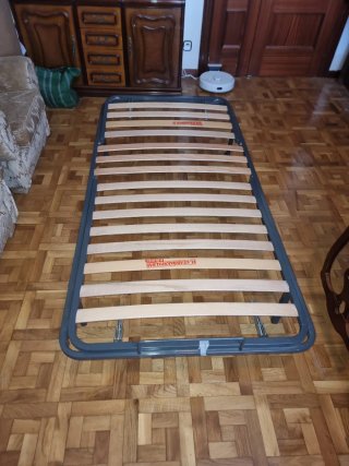 Somier regulable metálico y de madera