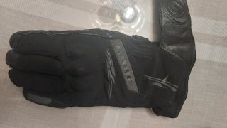 Guantes Garibaldi Talla S Negros