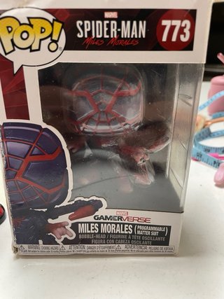Funko Pop Miles Morales 773 + Figura