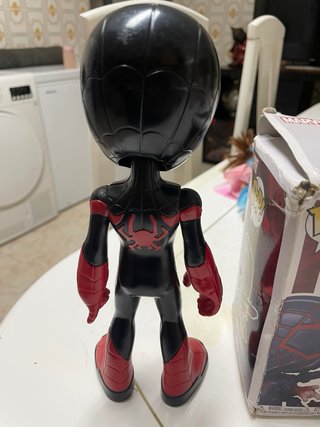 Funko Pop Miles Morales 773 + Figura