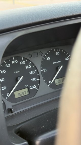 🚗 VOLKSWAGEN GOLF 1.9 D CL 64 CV — HISTÓRICO