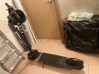 Patinete eléctrico PURE
