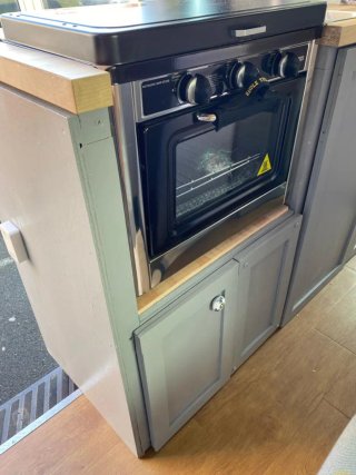 VOLKSWAGEN CRAFTER CAMPER