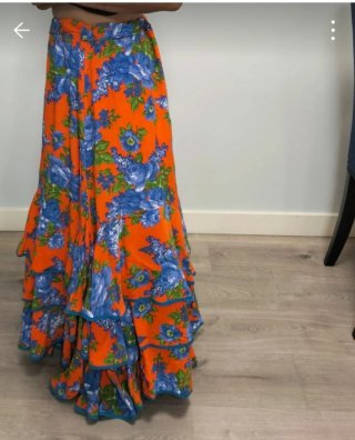 Falda flamenca naranja y azul