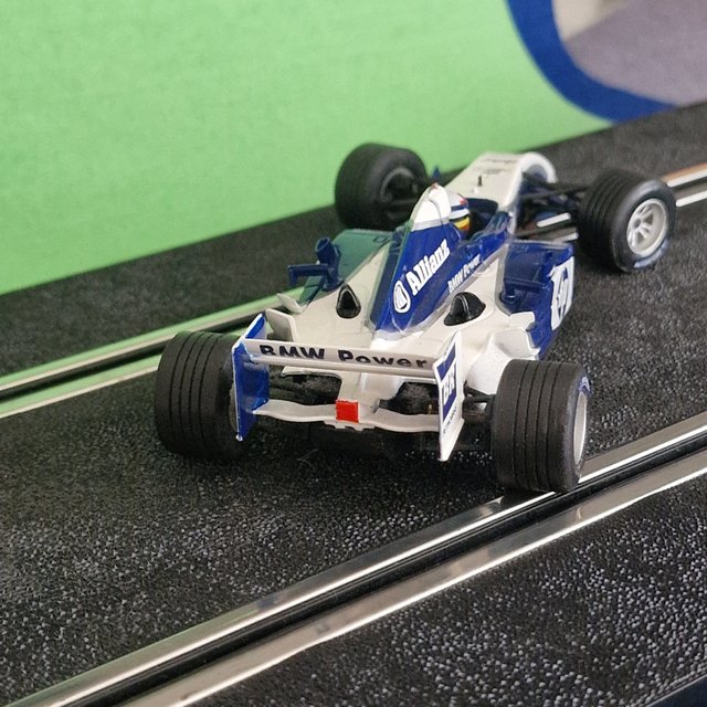 Scalextric Williams FW26 Montoya #3