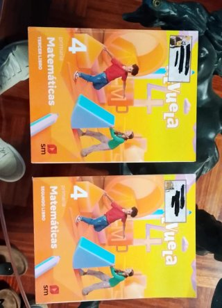 Libros 4°. Primaria matemáticas ( 2° y 3er libro)
