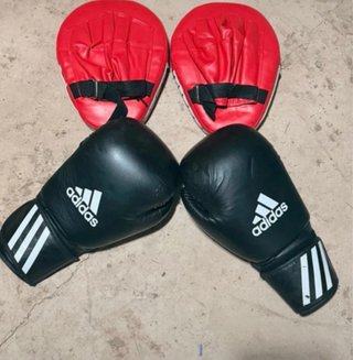 Guantes y manoplas de boxeo Adidas