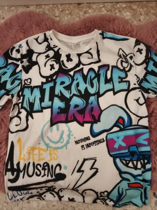 Camiseta manga larga graffiti 11 años