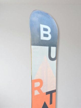 Tabla snowboard Burton Yeasayer 152 cm