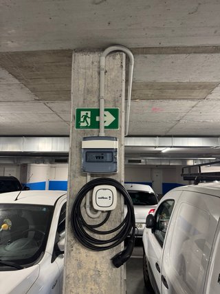 ⁠Instalación Punto de Recarga Vehículo Eléctrico