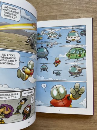 Hilo Book 4: Waking the Monsters (A Graphic Novel)
