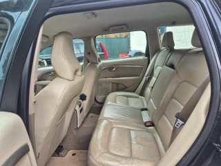 Volvo V70 2010