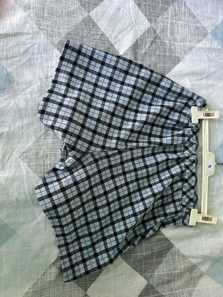 Falda pantalon de cuadros azul y negro