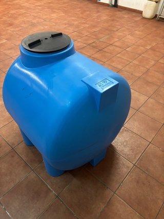 Depósito agua azul 500L