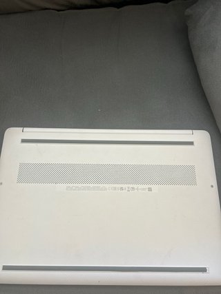 HP Laptop 15s-eq1xxx Blanco con Cargador