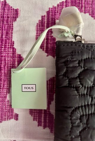 Neceser/Cartera de mano TOUS acolchado negro